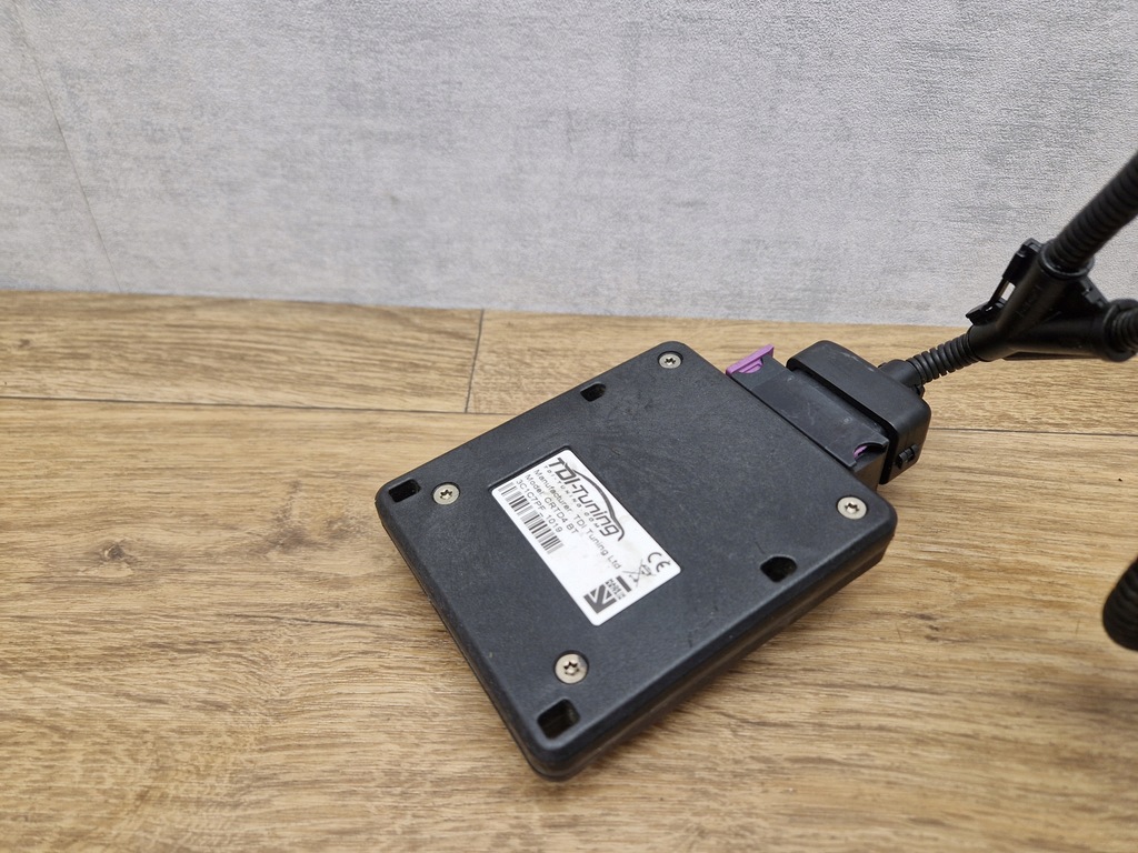 BMW F30 330E B48 CHIP COMUNE Tuning CRTD4 BT Multi Channel + RPM Cutie de reglare Product image