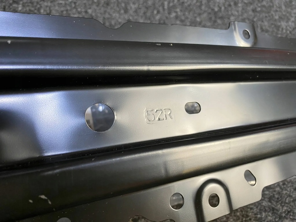 SUZUKI SWIFT MK8 BARA FRONTĂ NOU 58270-79S00 Product image