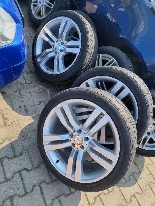 JANTE ANVELOPE MERCEDES GLK W204 255/40R20 BRIDGESTONE Product image