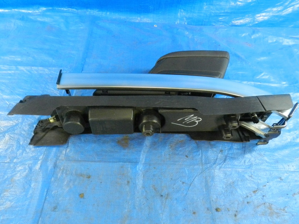 OPEL-PARTS Meriva B Sină cotieră, compartiment de depozitare Product image