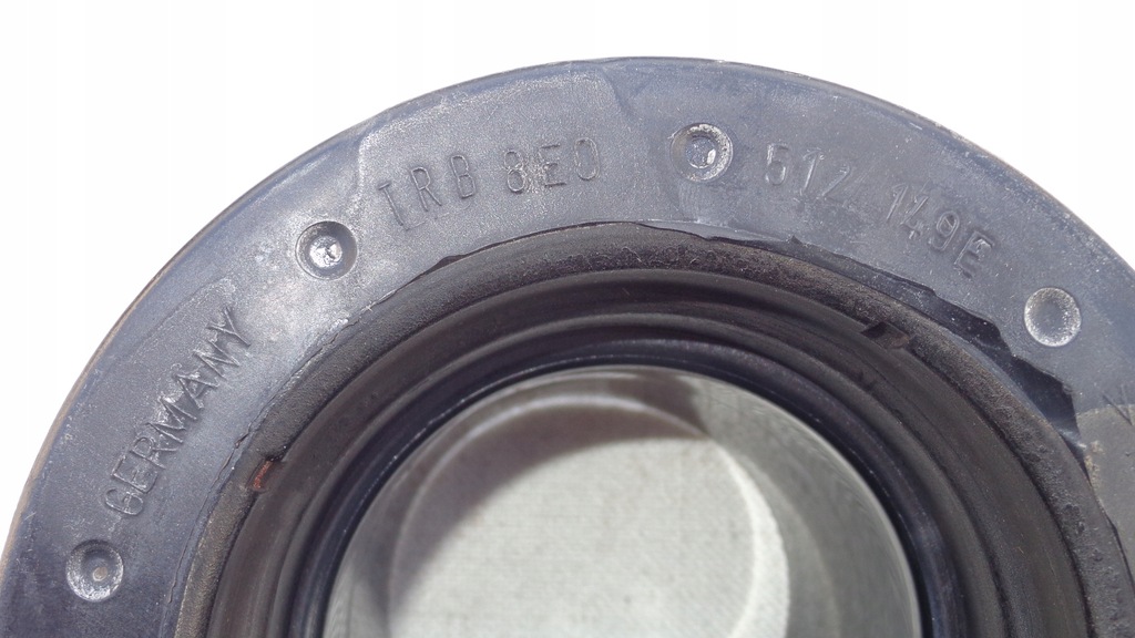 Capac amortizor spate A6 S6 C5 OE 8E0512149E Product image