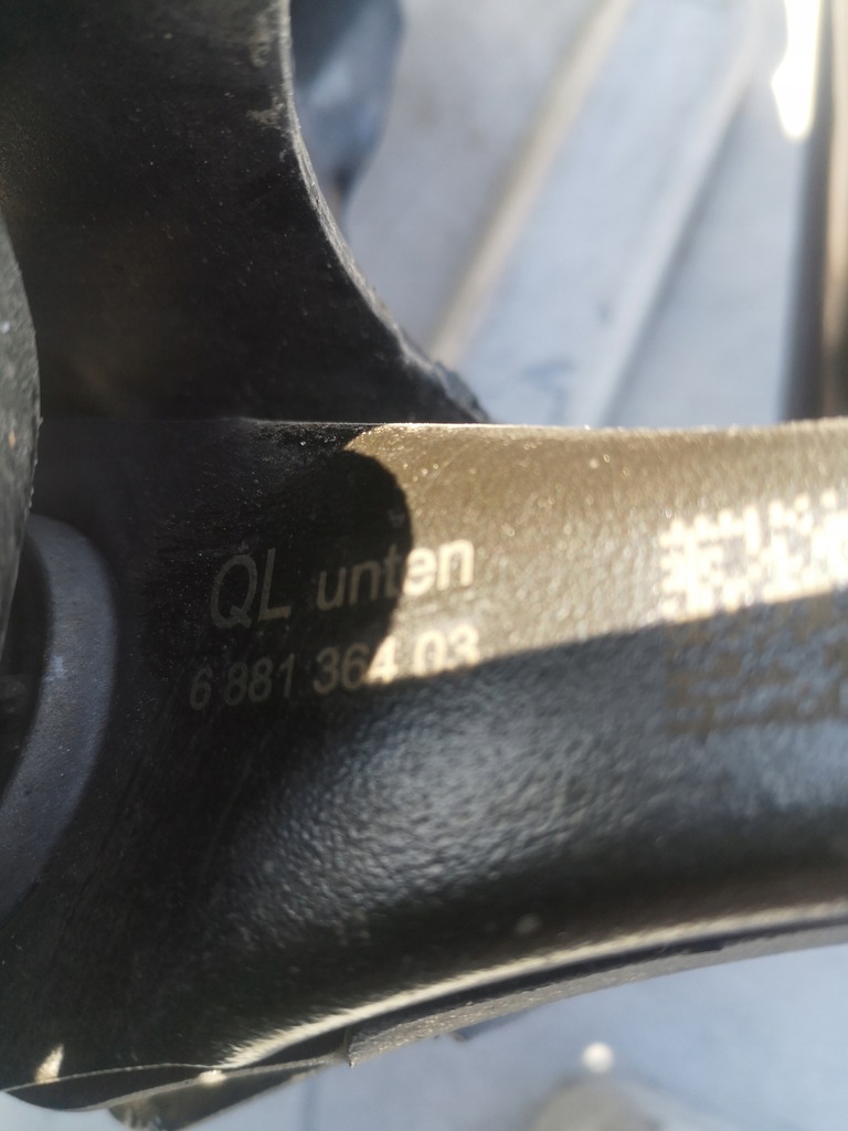 Fuseta, AMORTIZOR DREAPTA SPATE BMW 6898964 F40 Product image