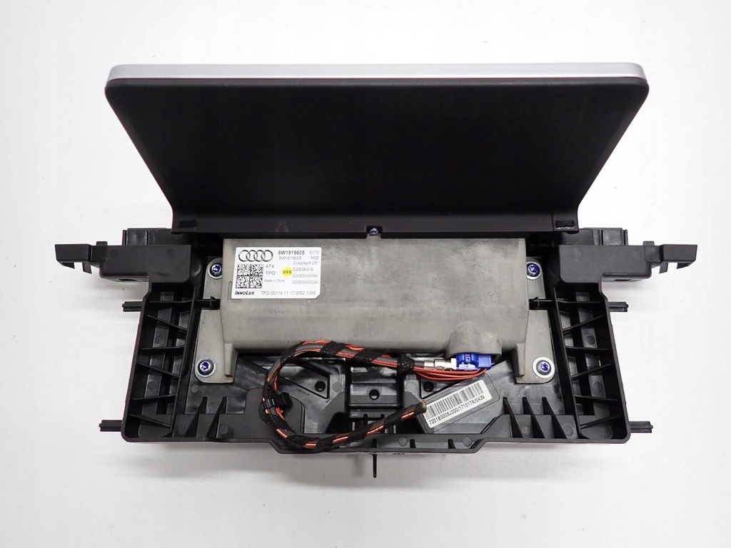 Navi Navi Facrycha Org 8W1919605 8W5035035B AUDI A4 B9 8W 18R Product image
