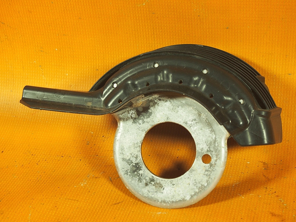 Audi A6 4G C7 LIFT 34KM Capac Arc Spate DREAPTA 8k0511540e Product image