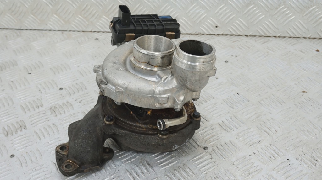 Mercedes 3.0 350CDI turbina A6420902486 Product image