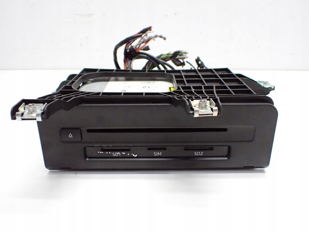 Navi Navi Facrycha Org 8W1919605 8W5035035B AUDI A4 B9 8W 18R Product image