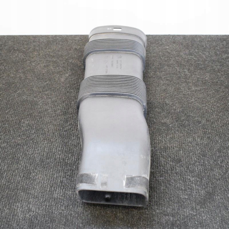 BMW 4 Grad Coupe F36 Air Inlet Pipe 8507567 3.0 Diesel 230KW 2016 Product image