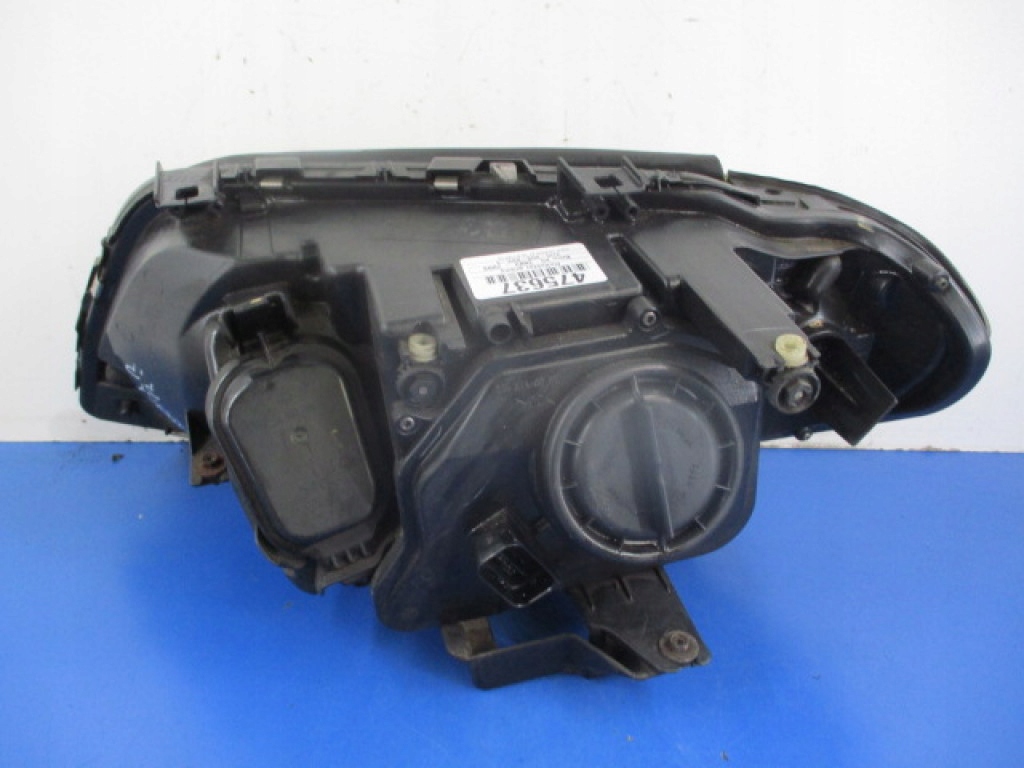 BMW X5 E53 LAMPĂ LENTIL DE RIDARE FAUR DREAPTA HELLA UK Product image