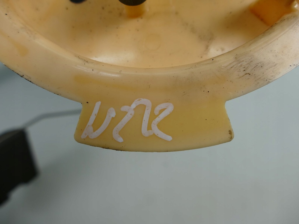 MERCEDES W212 2.2 CDI POMPA DE COMBUSTIBIL FLOTANT Product image