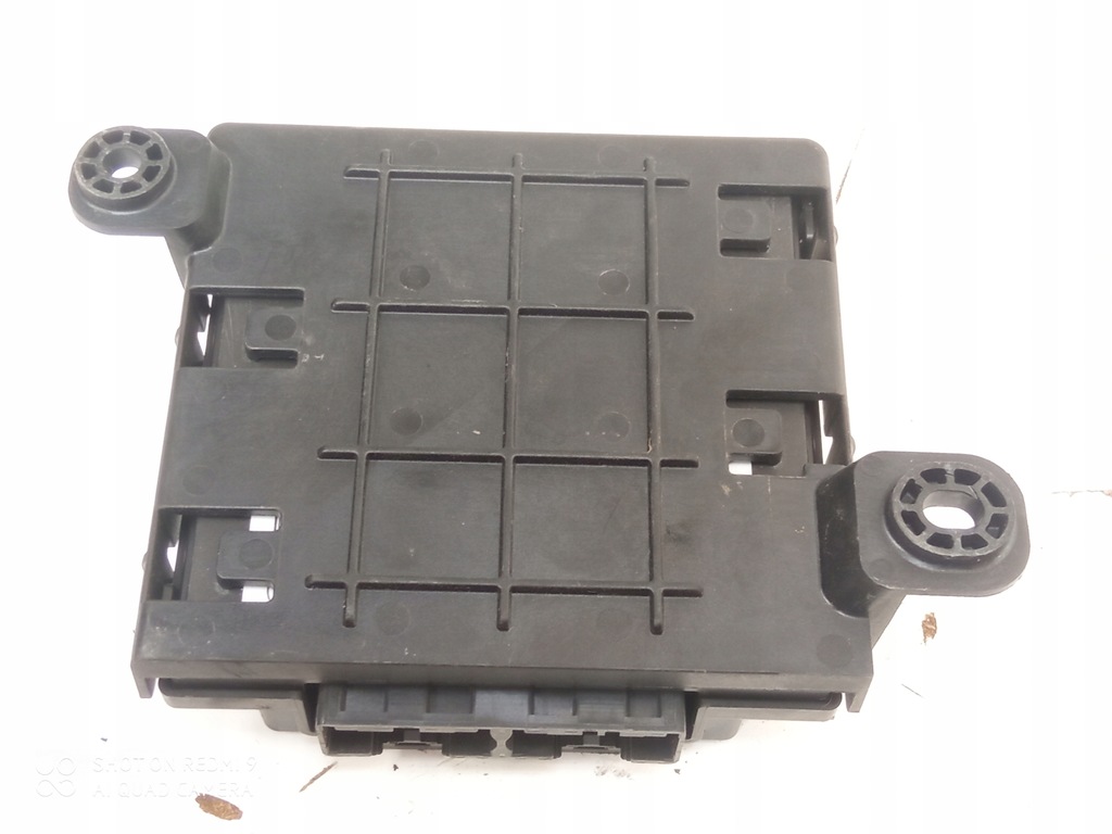 OPEL ASTRA K MODUL CONTROLLER FĂRĂ CHEIE 13595822 Product image