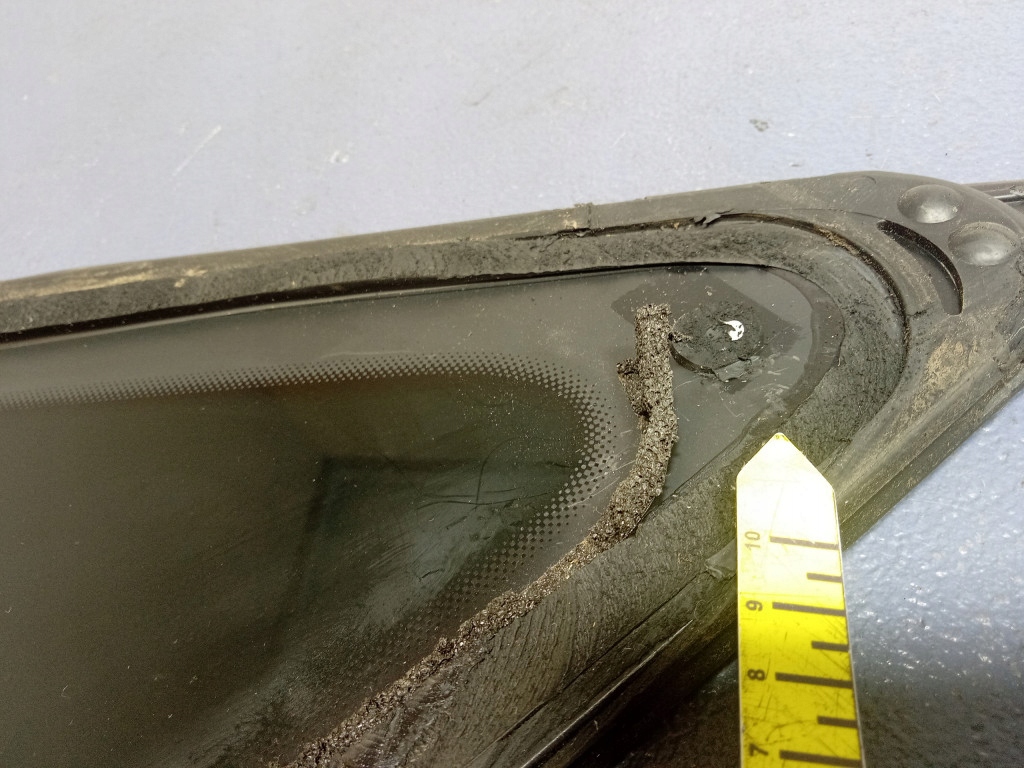 AUDI A6 C7 GEAM CAROSERIE SPATE STANGA 4G9845298C Product image