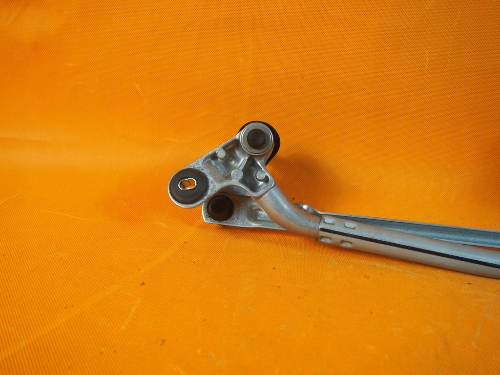 Motor cu mecanism ștergător Audi E-Tron 4kL955023 Product image