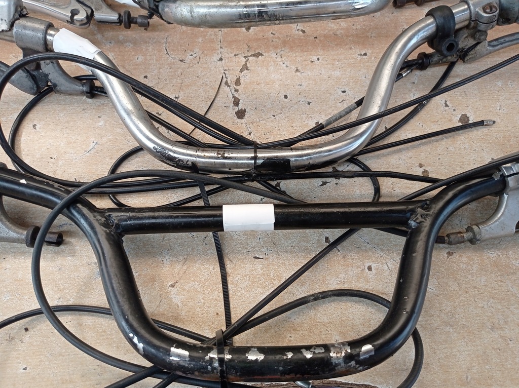 WSK - Păsări - Lelek - volan cu mânere de ușă - 4 bucăți (1,2,3,4) Product image