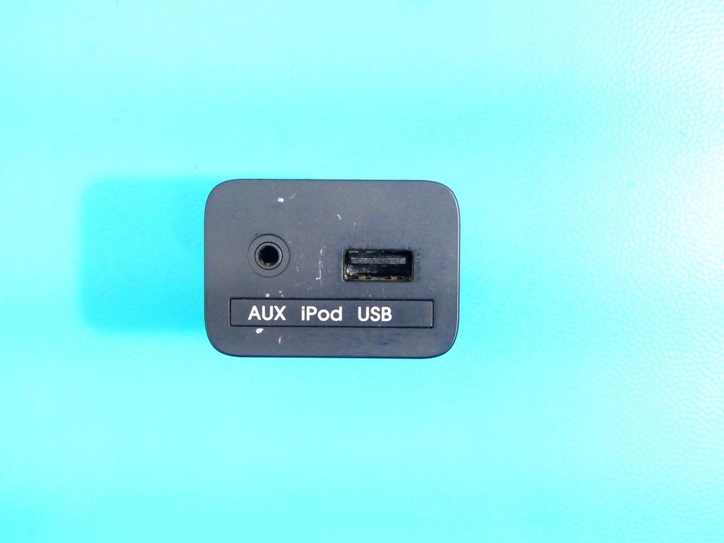 PRISA USB KIA OPTIMA III 10-15 96120-2T500 Product image