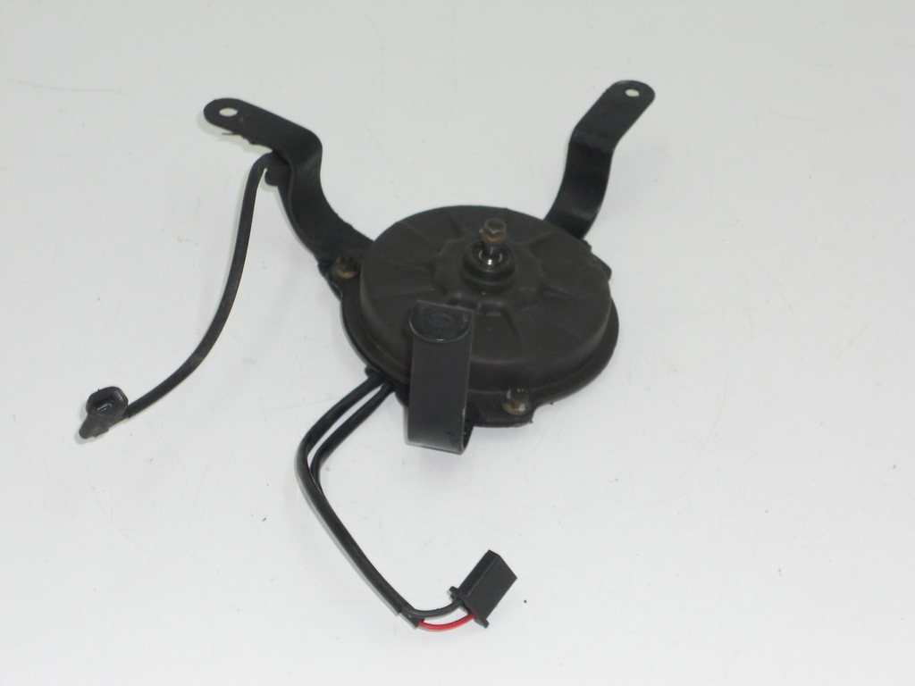 HONDA CBF 600 PC38 MOTOR VENTILATOR ORIGINAL Product image
