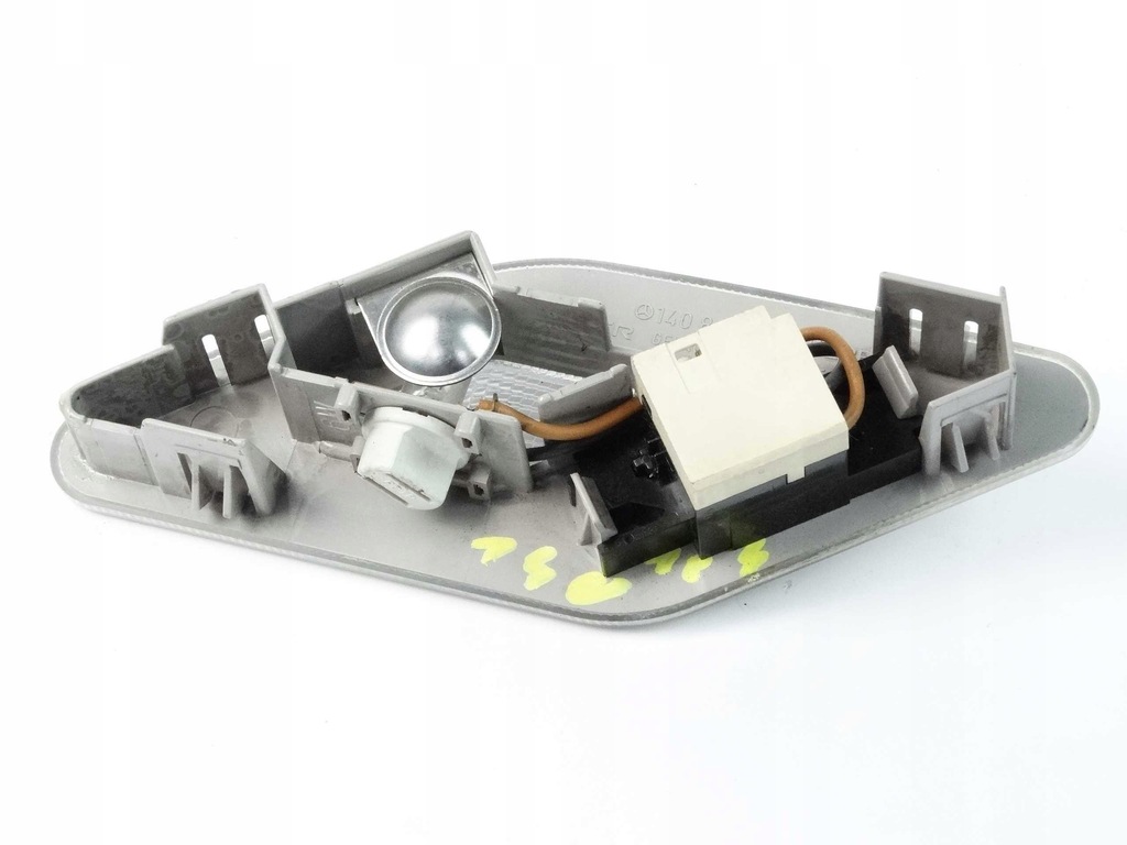 Mercedes Clasa S W140 FARO DREAPTA SPATE A1408200401 Product image