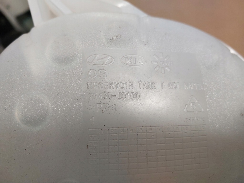 BAPAC REZERVOR EXPANSIUNE HYUNDAI KONA I 25430-J9100 Product image