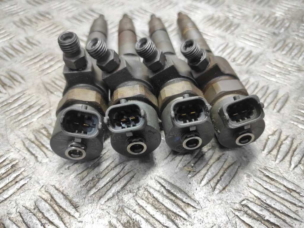 INJECTOR FIAT STILO I 1.9 JTD 192A1000 Product image