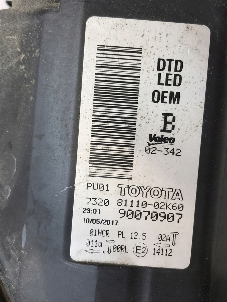TOYOTA AURIS II LIFT 15-18 81110-02K60 LAMPA FATA DREAPTA FULL LED Product image