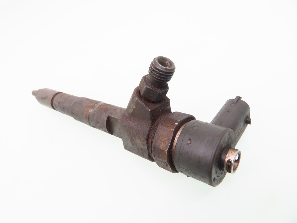 INJECTOR ALFA ROMEO 147 1.9 JTD 0445110111 Product image