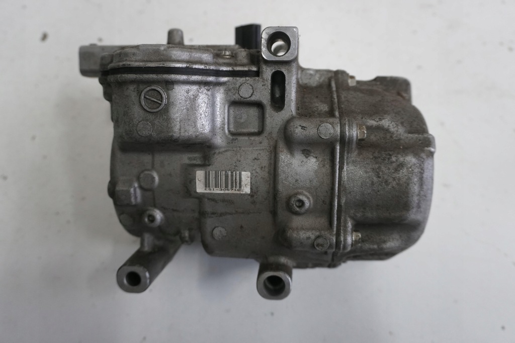 TOYOTA AURIS 2 II 1.8 HYBRID LEXUS CT200 COMPRESOR AER CONDITIONAT 042200-0420 Product image
