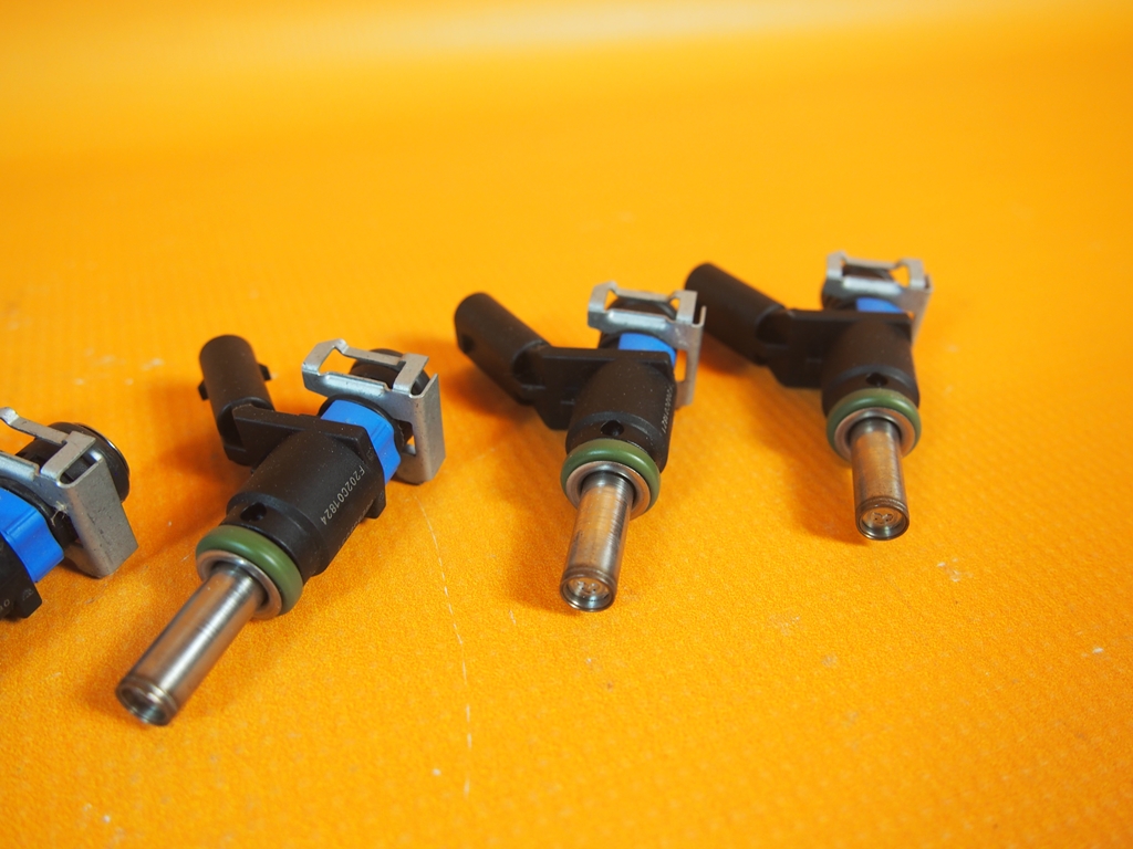 Injector de combustibil Audi A6 4G CRE 06e906031 36KM Product image
