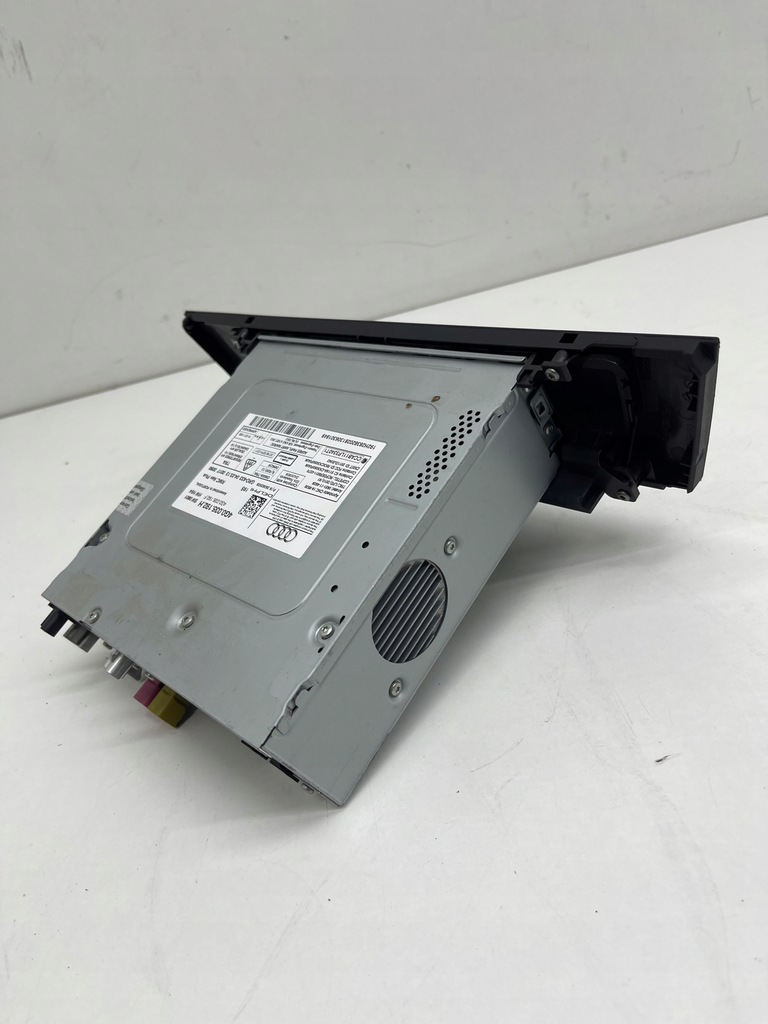 Modul cititor AUDI A6 A7 C7, unitate multimedia, NAVI MMI NAVIGATION, LEGAL Product image