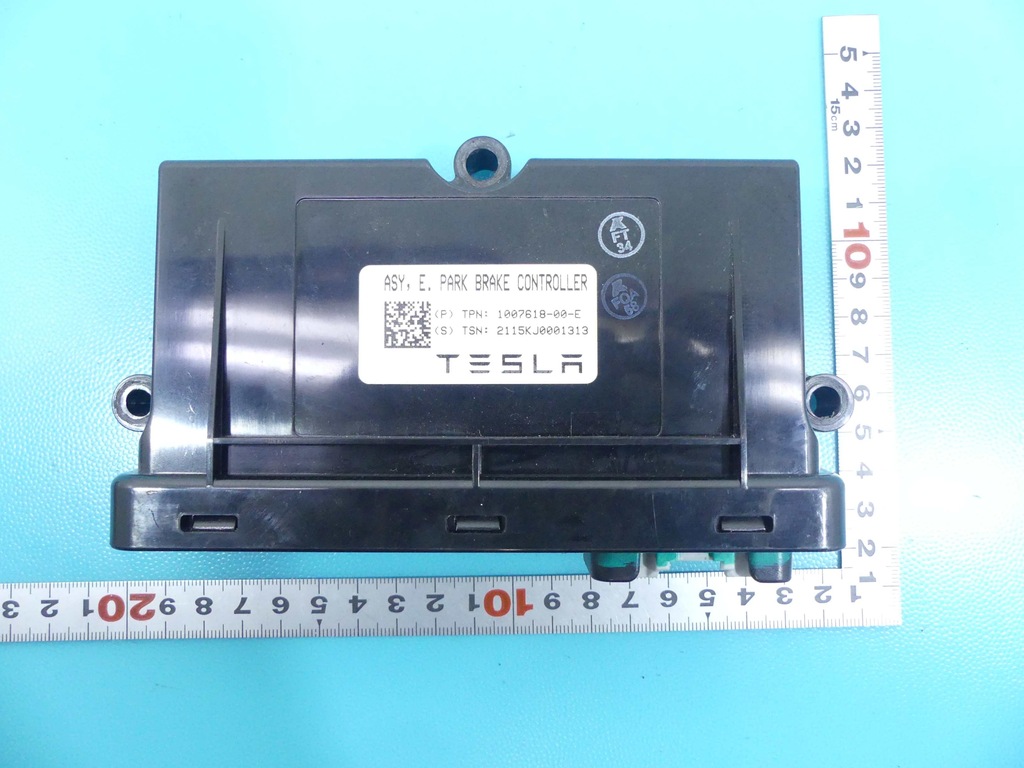 CONTROLLER MODUL FRANA TESLA MODEL S 1007618-00-E Product image