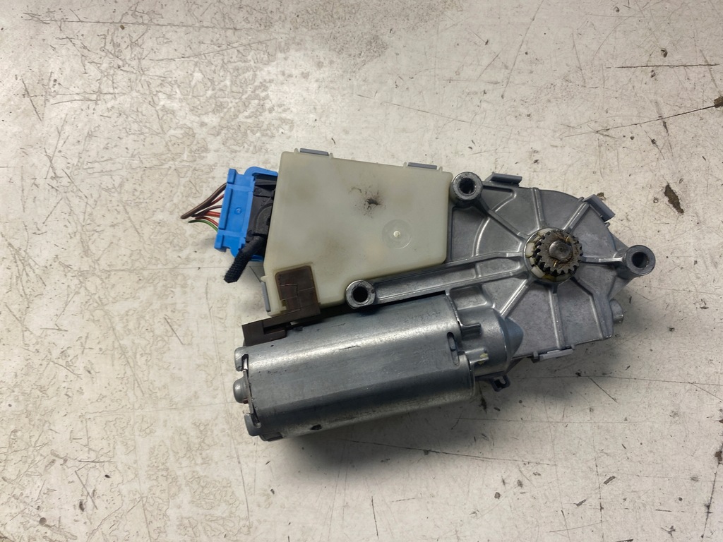 MOTOR TRAPĂ AUDI A3 8P LIFT SPORTBACK 8P4959591B Product image