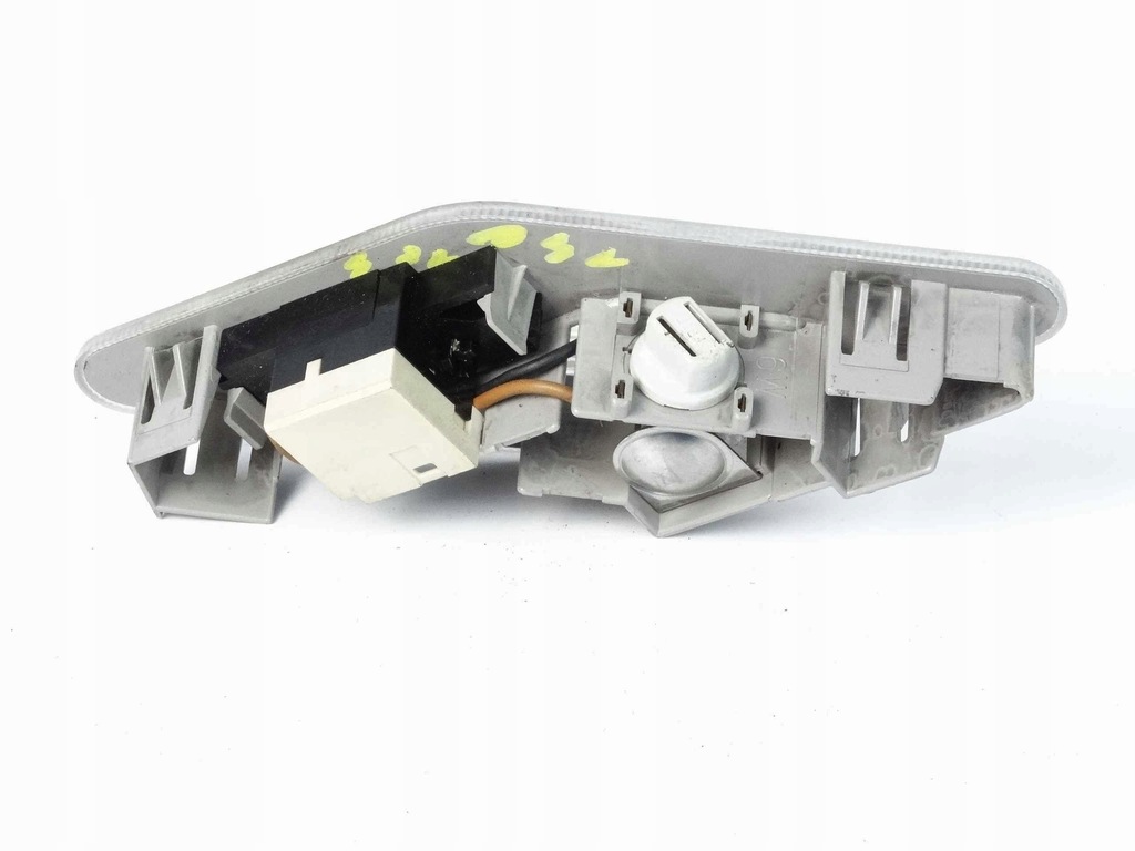Mercedes Clasa S W140 FARO DREAPTA SPATE A1408200401 Product image