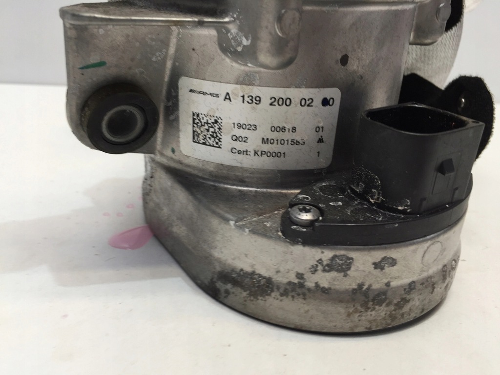MERCEDES A45 S W177 2.0 421Ps 2020 POMPA DE APA Product image