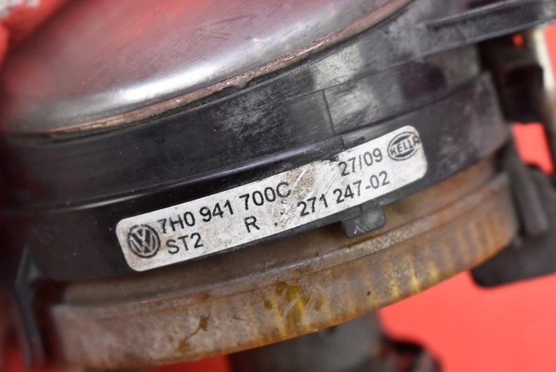 HALOGEN DREAPTA FATA 7H0941700C SKODA FABIA 2 II 09R Product image