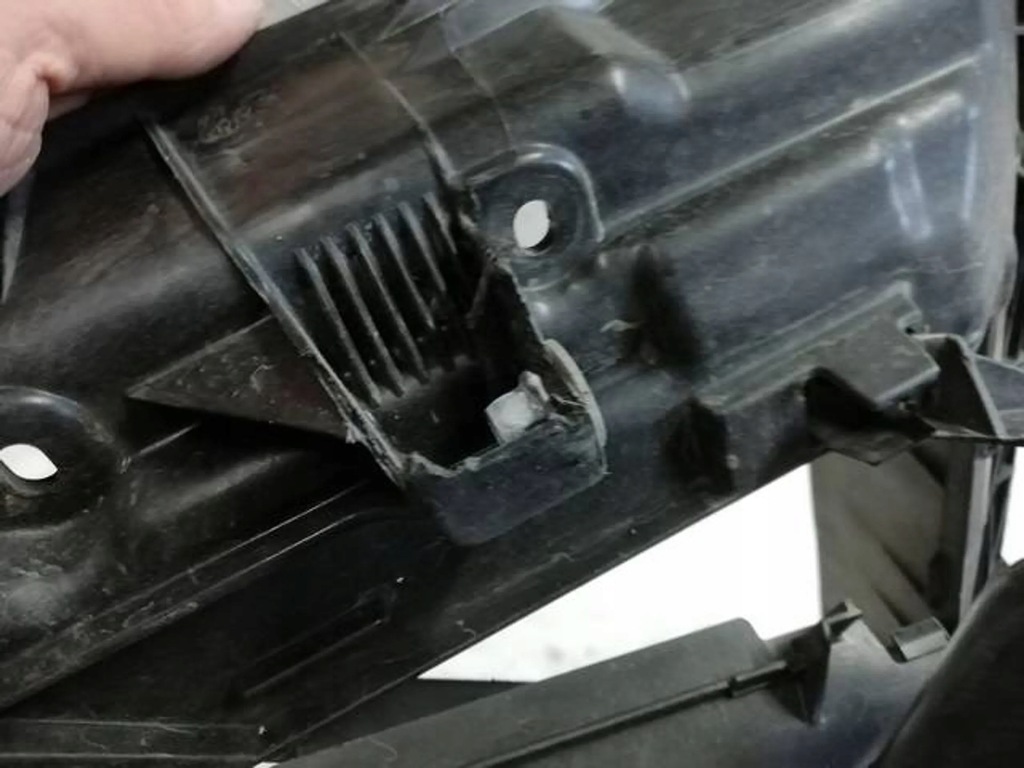 CC CÂREA FATA ARMATURA FATA FABIA III 6V0805588 Product image