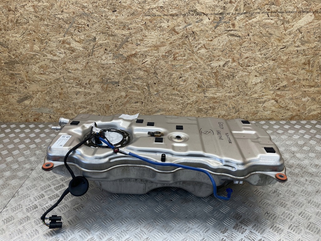 BMW G20 G21 REZERVOR DE CARBURANT POMPA BENZINA 5A0C248 Product image