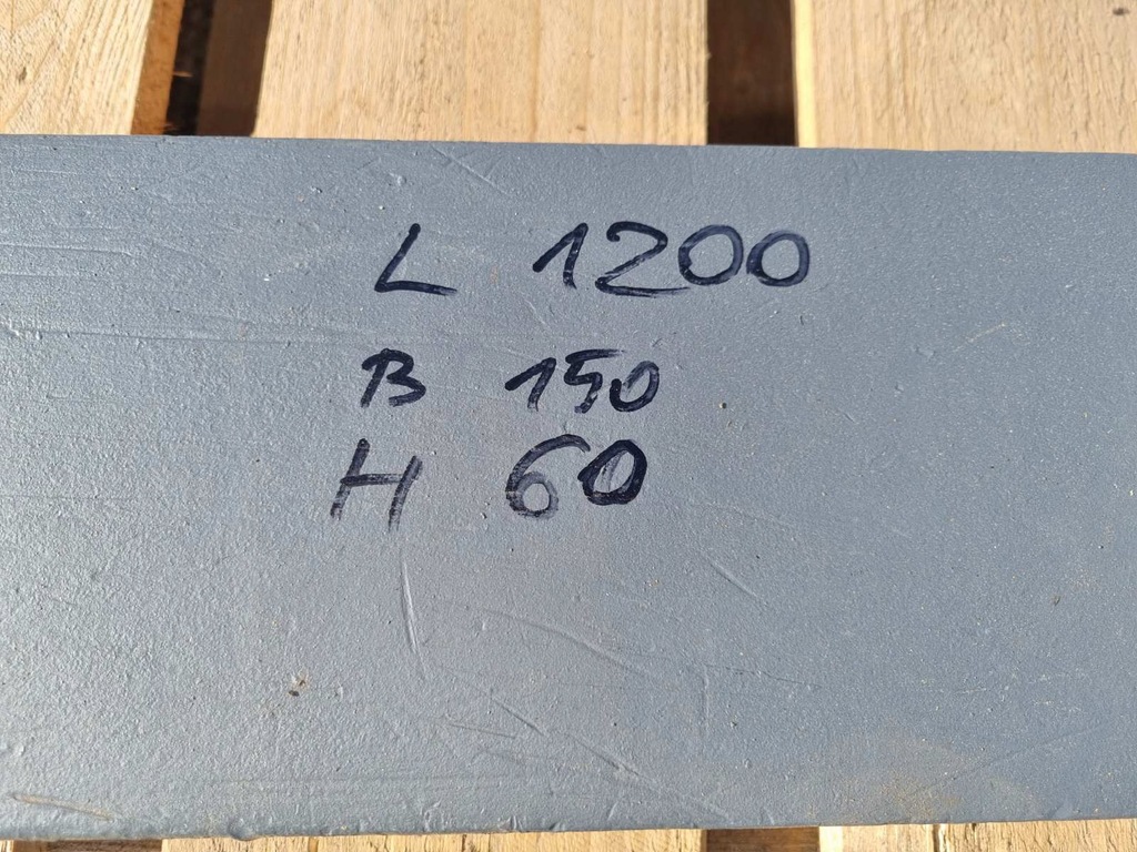 CARAT CU FURCI RABATANTE PFB 5 tone * MANITOU * MERLO * import Germania Product image