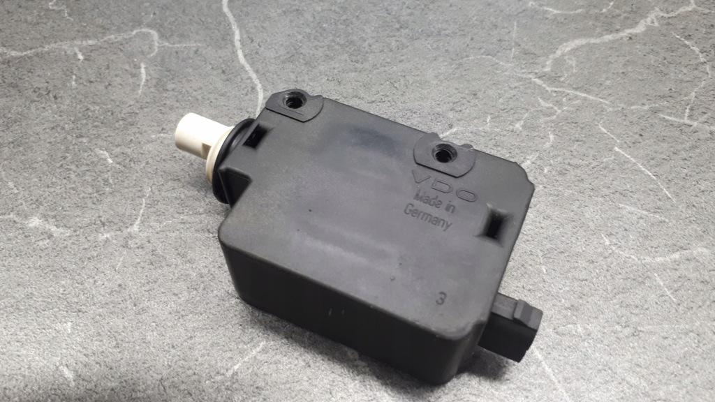 8352168 actuator umplere clapeta benzina bmw e38 e49 Product image