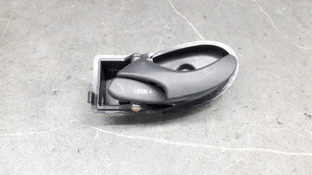 XS41-A22601 Mânerul ușii Focusul din spate stânga MK1 Product image