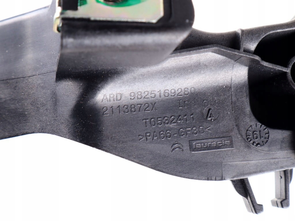 MONTARE LATERAL TAPIERIE MÂNER DREAPTA CITROEN C5 AIRCROSS 17 ani Product image