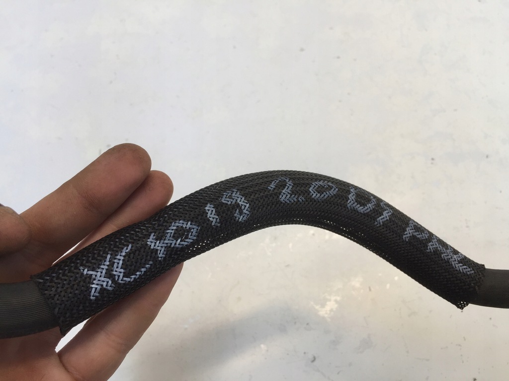 VOLVO XC40 II 2.0 D4 20 CONDUCTA COMBUSTIBIL 37500-02256 Product image