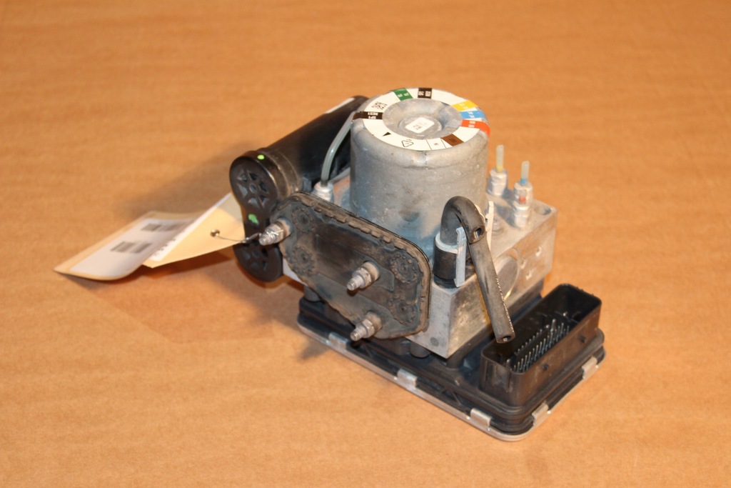Pompa de suspensie Airmatik Mercedes GLS 167 A1673206505 A1673206405 Product image