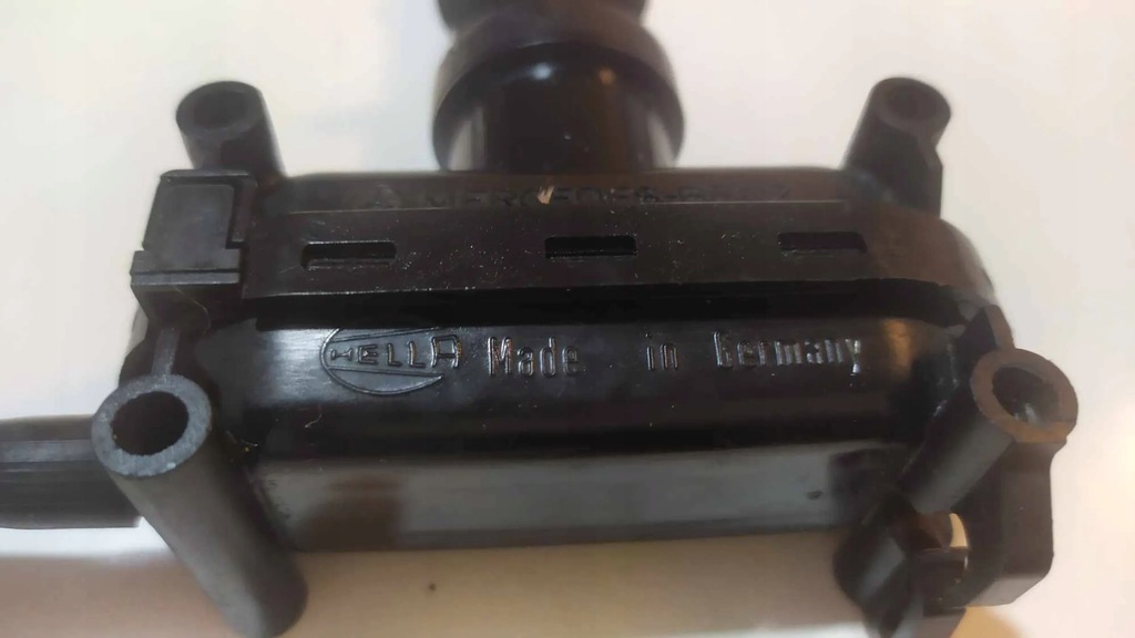 Servomotor de inchidere centralizata Mercedes-Benz W124 Hella Product image