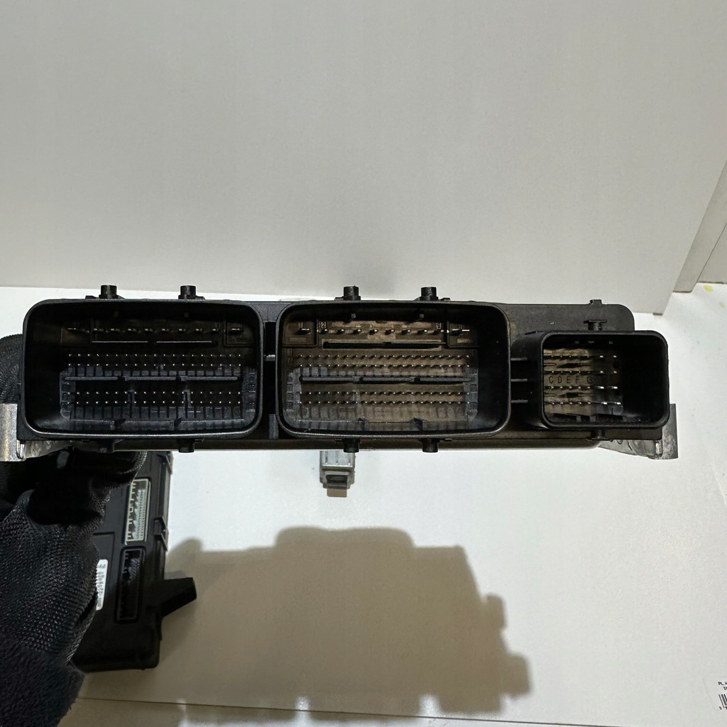 CALCULATOR RENAULT SCENIC IV 1.7 DCI BCM 237104330S 284B10644R 487006831R Product image