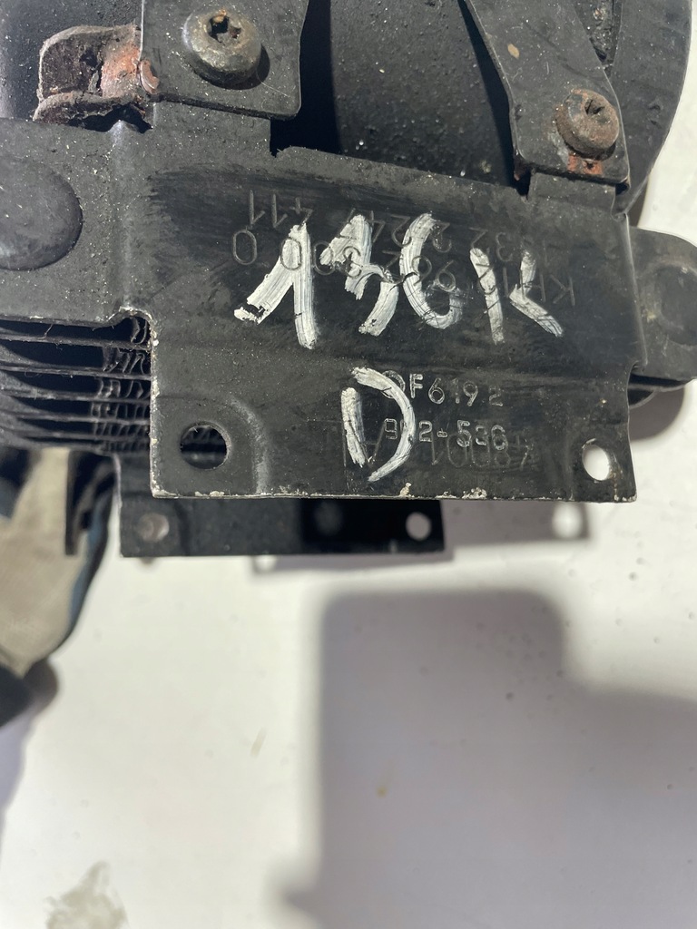 BMW E46 2.0 136KM FILTRU RĂCITOR DE CARBURANT 2247411 POMPA SECUNDARA Product image