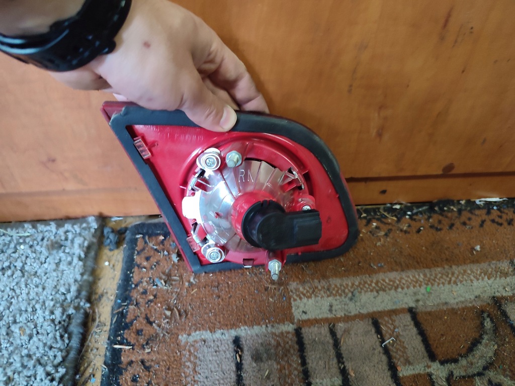 Lampă spate dreapta în trapa Volkswagen Passat B6 Product image