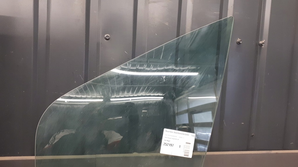 Renault frontal stânga și 01R Product image