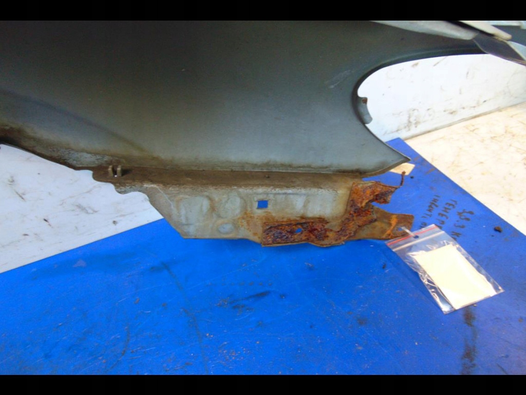 Nissan Almera N16 Fender stâng Product image