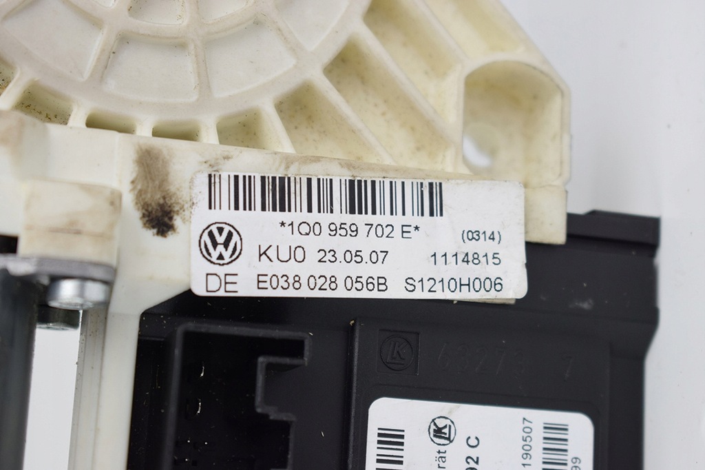 MOTOR GEAM FATA DREAPTA VW EOS 1Q0959792C Product image