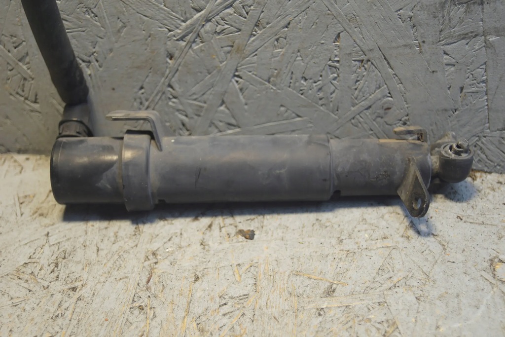 LĂMPURI SPĂLATOR FAURI DREAPTA FATA MERCEDES W211 2118600647 Product image