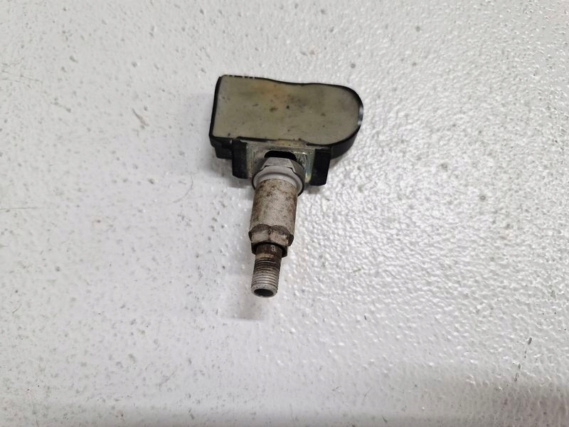KIA CEED II 2 SORENTO II HYUNDAI I30 II SENSOR PRESIUNEA PNEURILOR TPMS Product image