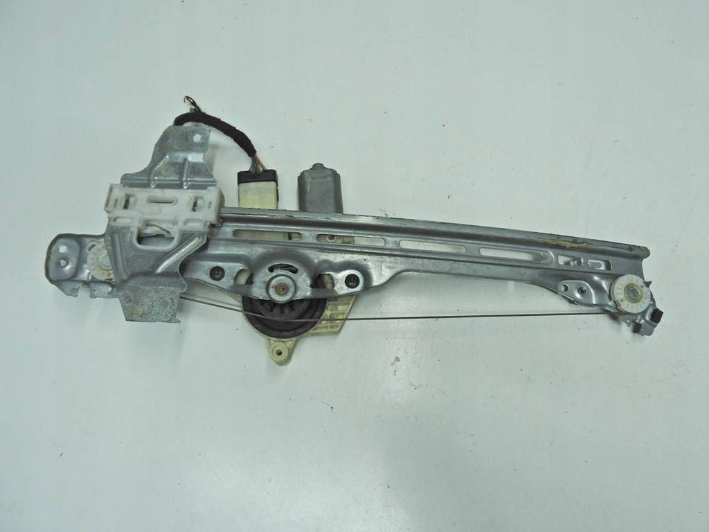 PEUGEOT 308 II T9 13-17 Lift de sticlă din spate dreapta 9678189980 Product image